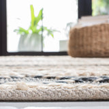 Safavieh Natural Fiber 4'-0" x 6'-0" Rug in Natural / Grey