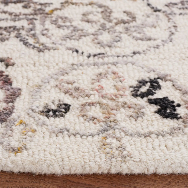 Safavieh Metro 6'-0" x 6'-0" Rug in Ivory / Red