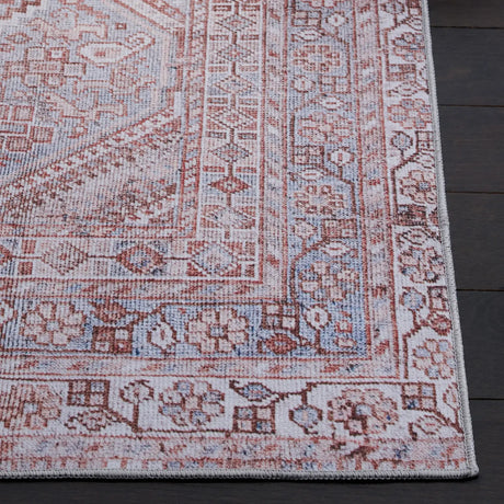 Safavieh Tucson 4'-0" x 6'-0" Rug in Grey / Rust