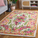 Safavieh Classic Vintage 5'-0" x 8'-0" Rug in Ivory / Rose