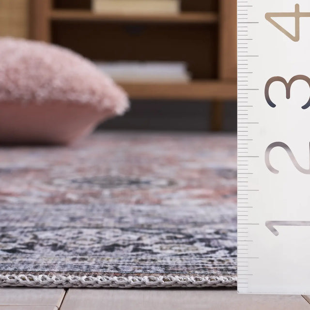 Safavieh Arizona 4'-0" x 6'-0" Rug in Copper / Olive