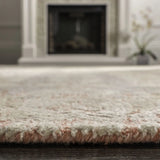 Safavieh Glamour 4'-0" x 6'-0" Rug in Light Pink / Ivory