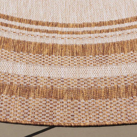 Safavieh Beach House 6'-7" x 6'-7" Rug in Beige / Brown