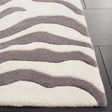 Safavieh Soho 4'-0" x 6'-0" Rug in Ivory / Grey