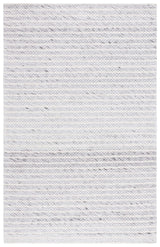 Safavieh Marbella 4'-0" x 6'-0" Rug in Light Grey / Ivory