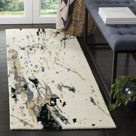 Safavieh Bella 2'-3" x 7'-0" Rug in Ivory / Grey