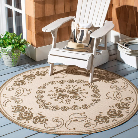 Safavieh Courtyard 5'-3" x 5'-3" Rug in Natural / Brown