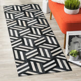 Safavieh Studio Leather 2'-3" x 11'-0" Rug in Ivory / Black