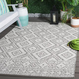 Safavieh Courtyard 4'-0" x 5'-7" Rug in Light Grey / Dark Grey