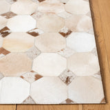 Safavieh Studio Leather 4'-0" x 6'-0" Rug in Ivory / Brown