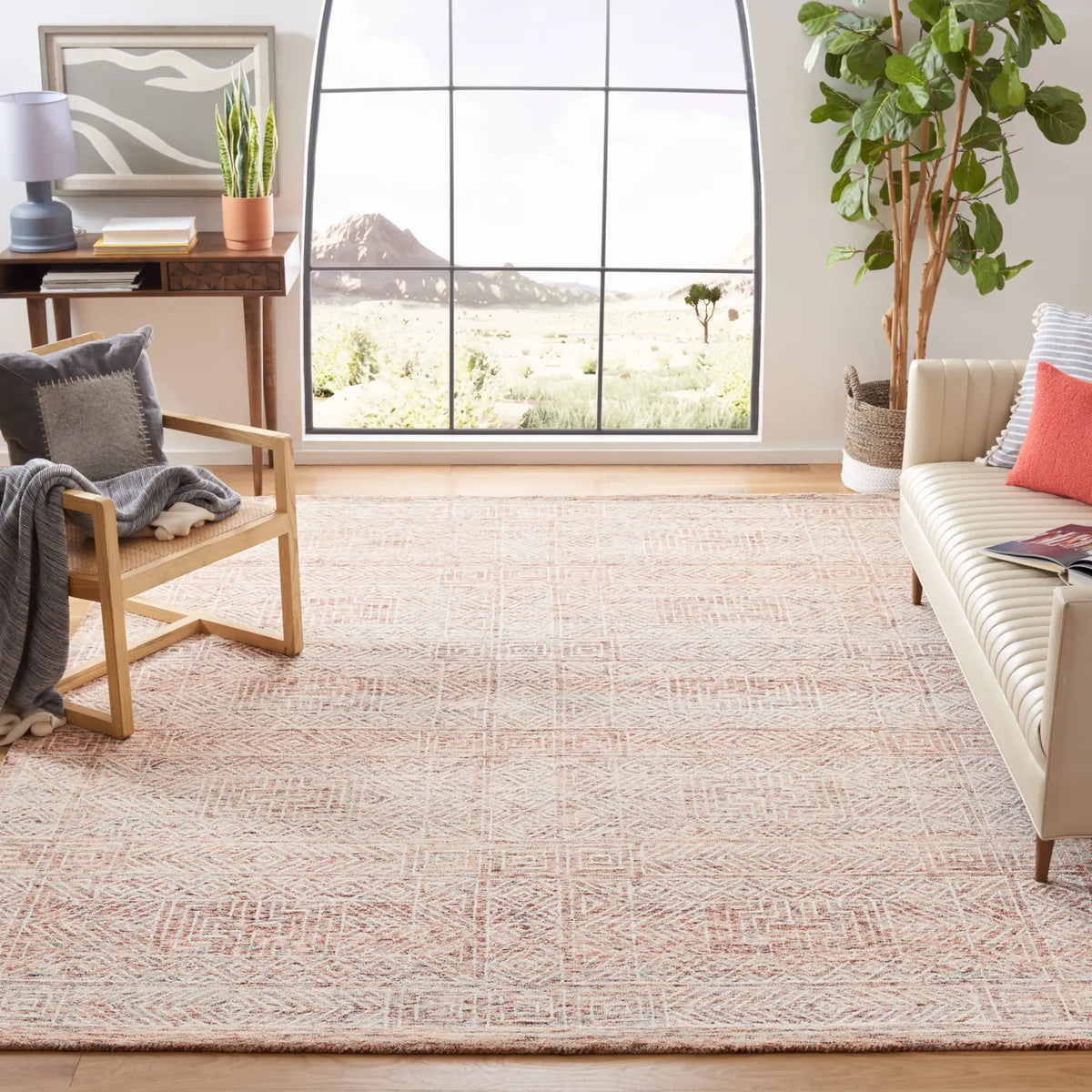 Safavieh Capri 6'-0" x 9'-0" Rug in Brown / Beige