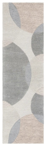 Safavieh Chatham 2'-3" x 8'-0" Rug in Ivory / Grey