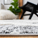 Safavieh Moroccan Tassel Shag 4'-0" x 6'-0" Rug in Grey / Ivory