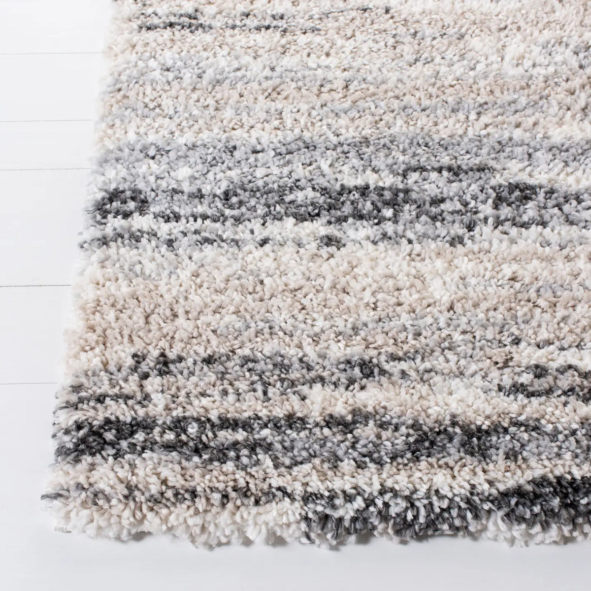 Safavieh Fontana Shag  800 4'-0" x 6'-0" Rug in Ivory / Grey