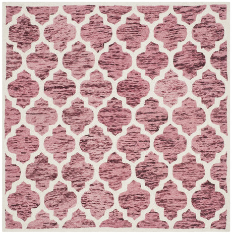 Safavieh Himalaya 6'-0" x 6'-0" Rug in Red / Ivory