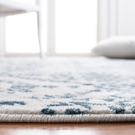 Safavieh Martha Stewart Isabella 4'-0" x 6'-0" Rug in Navy / Ivory