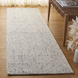 Safavieh Ebony 2'-3" x 9'-0" Rug in Navy / Ivory