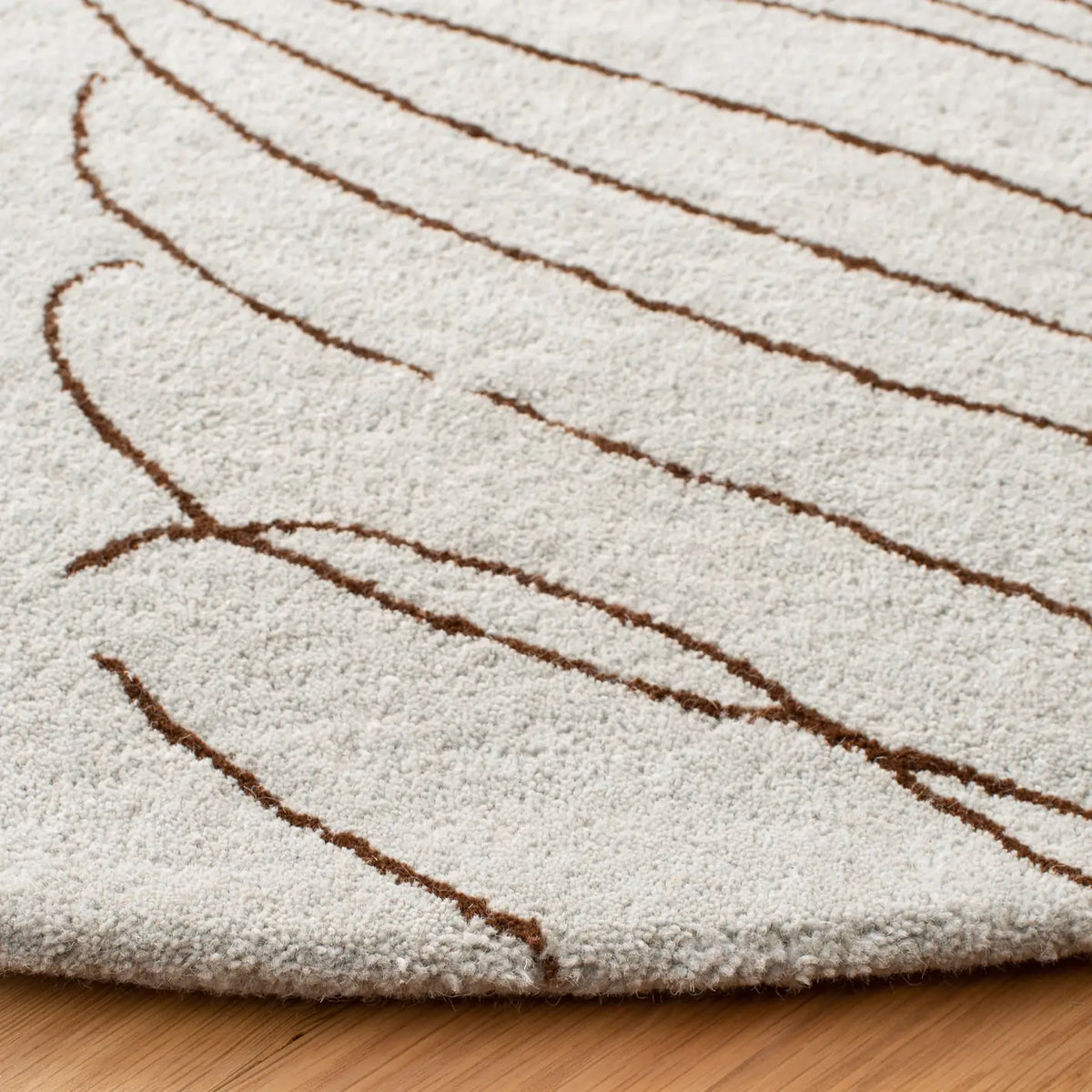 Safavieh Soho 6'-0" x 6'-0" Rug in Grey / Brown