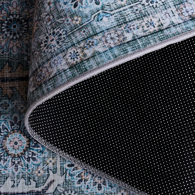 Safavieh Tucson 4'-0" x 6'-0" Rug in Copper / Green