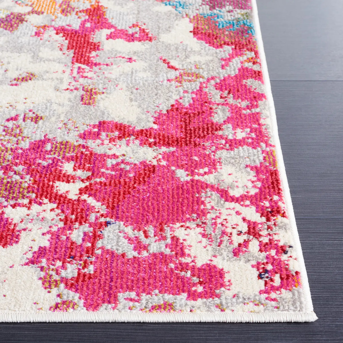 Safavieh Monaco 4'-0" x 5'-7" Rug in Grey / Multi