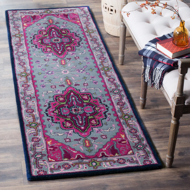 Safavieh Bellagio 2'-3" x 11'-0" Rug in Grey / Pink