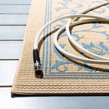 Safavieh Courtyard 4'-0" x 5'-7" Rug in Natural / Blue