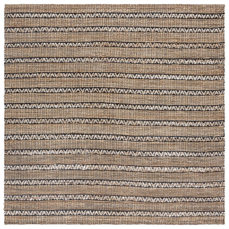 Safavieh Natural Fiber 6'-6" x 6'-6" Rug in Black / Natural