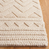 Safavieh Natura 4'-0" x 6'-0" Rug in Beige
