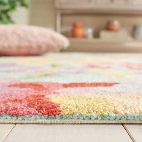 Safavieh Easy Care 4'-0" x 6'-0" Rug in Blue / Pink