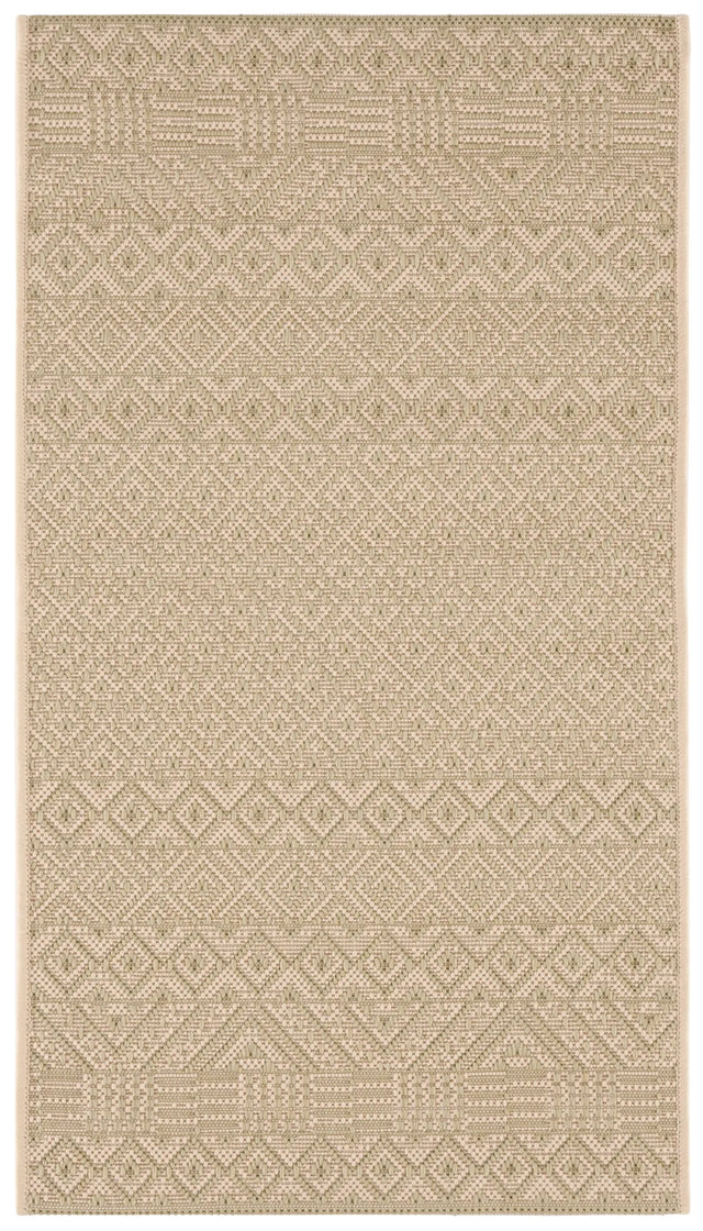 Safavieh Courtyard 2'-0" x 3'-7" Rug in Beige / Green