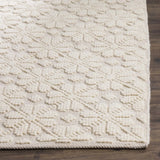 Safavieh Vermont 4'-0" x 6'-0" Rug in Ivory
