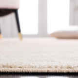 Safavieh Adirondack 4'-0" x 6'-0" Rug in Pink / Ivory