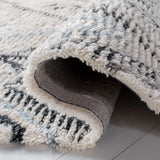 Safavieh Casablanca Shag 5'-0" x 8'-0" Rug in Grey / Ivory