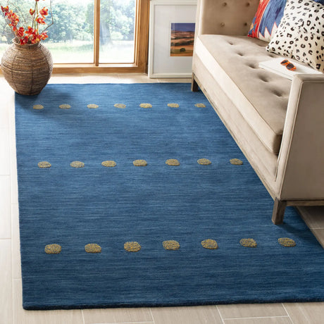 Safavieh Himalaya 5'-0" x 8'-0" Rug in Blue
