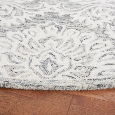 Safavieh Blossom 6'-0" x 6'-0" Rug in Grey / Ivory