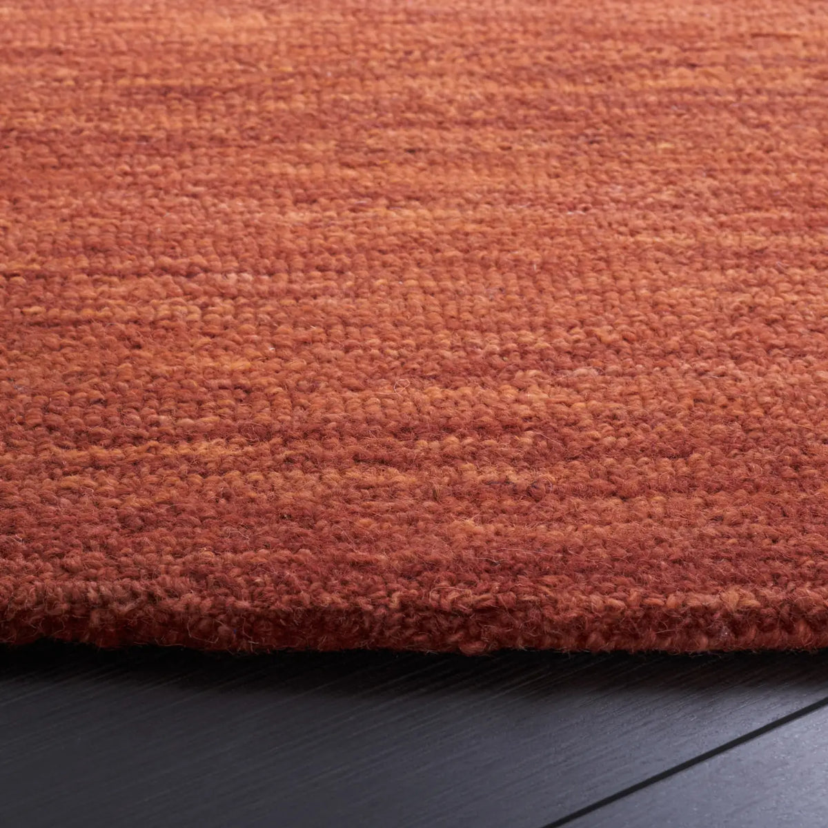 Safavieh Metro 6'-0" x 6'-0" Rug in Rust