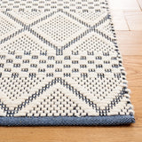 Safavieh Natura 5'-0" x 8'-0" Rug in Ivory / Blue