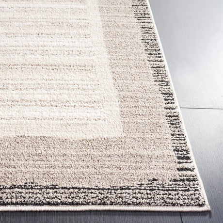 Safavieh Jade 100 4'-0" x 6'-0" Rug in Ivory / Beige Black