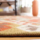Safavieh Kilim 4'-0" x 6'-0" Rug in Red / Olive