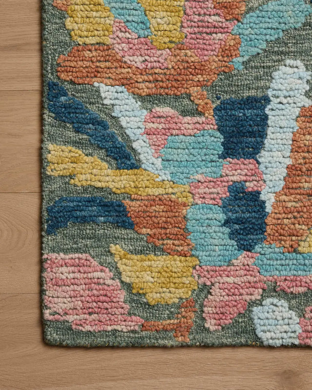 Loloi Tilly TIL-05 Green / Multi Rug - corner on wood