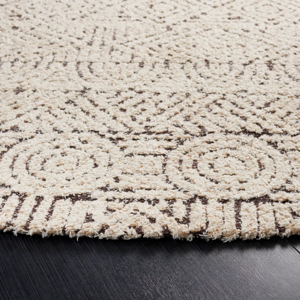 Safavieh Classic Vintage 6'-0" x 6'-0" Rug in Natural / Ivory