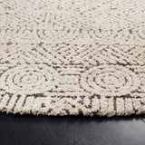Safavieh Classic Vintage 6'-0" x 6'-0" Rug in Natural / Ivory