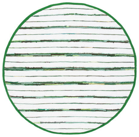 Safavieh Montauk 6'-0" x 6'-0" Rug in Green / Ivory
