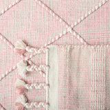 Safavieh Casablanca 4'-0" x 6'-0" Rug in Pink / Ivory