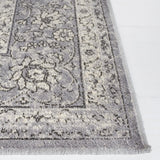 Safavieh Atlas 5'-3" x 7'-7" Rug in Charcoal / Grey