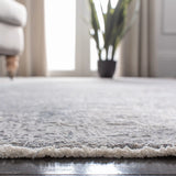 Safavieh Dream 4'-0" x 6'-0" Rug in Grey / Ivory