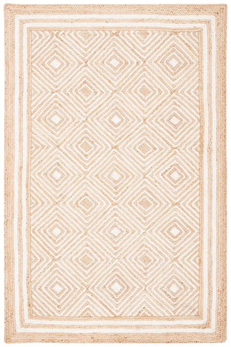 Safavieh Natural Fiber 4'-0" x 6'-0" Rug in Natural / Ivory