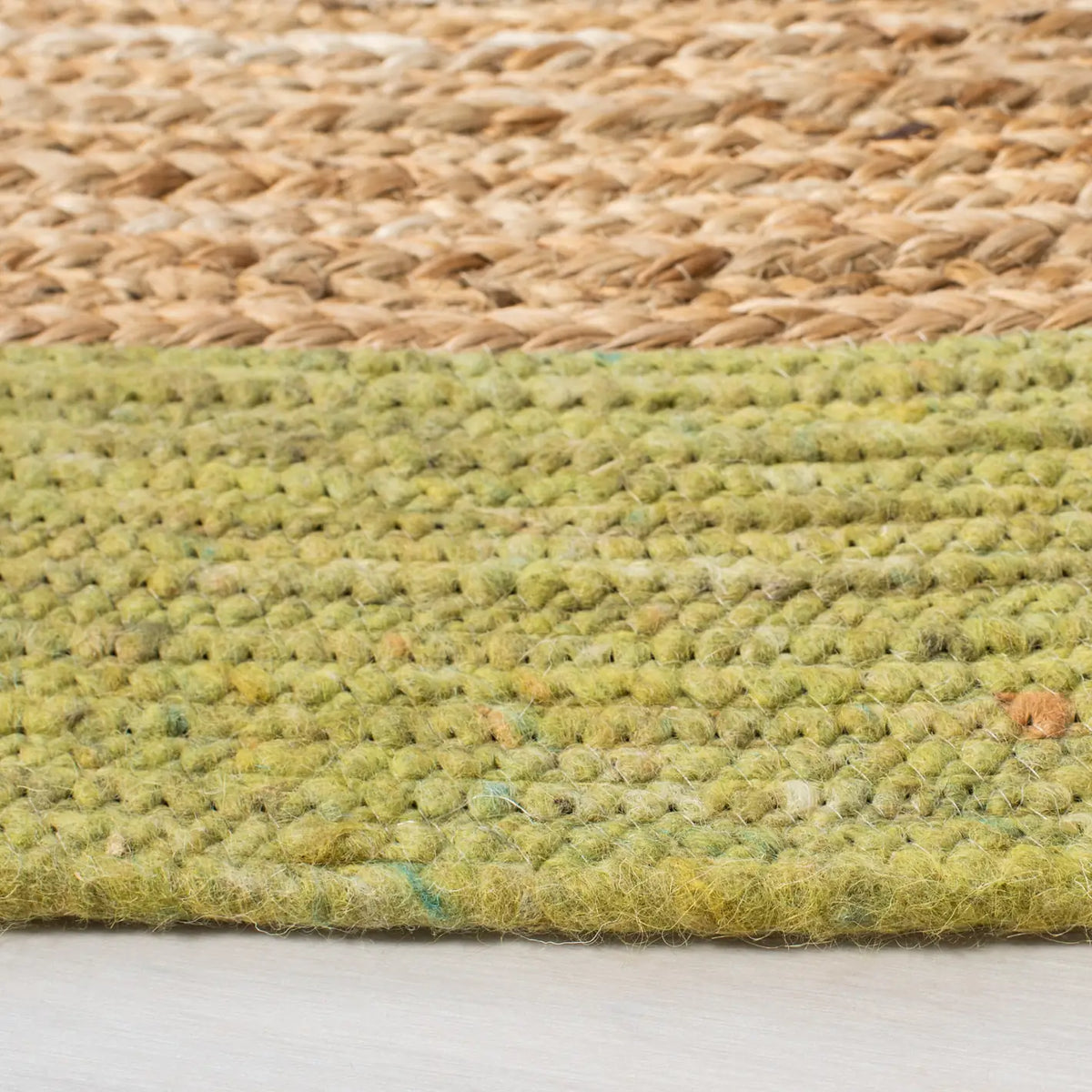 Safavieh Braided 5'-0" x 5'-0" Rug in Green / Natural