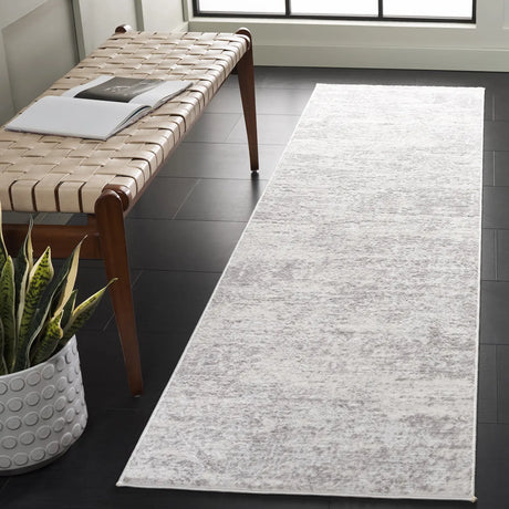Safavieh Amelia 700 2'-2" x 10'-0" Rug in Ivory / Light Grey