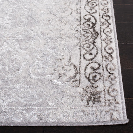 Safavieh Orchard 4'-5" x 6'-5" Rug in Grey / Light Grey